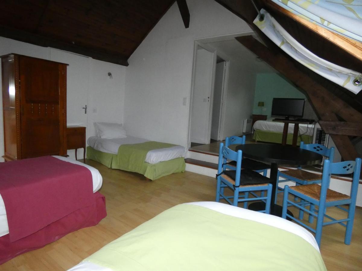 Logis Hotel Restaurant Auberge Saint Martin Surville  Luaran gambar