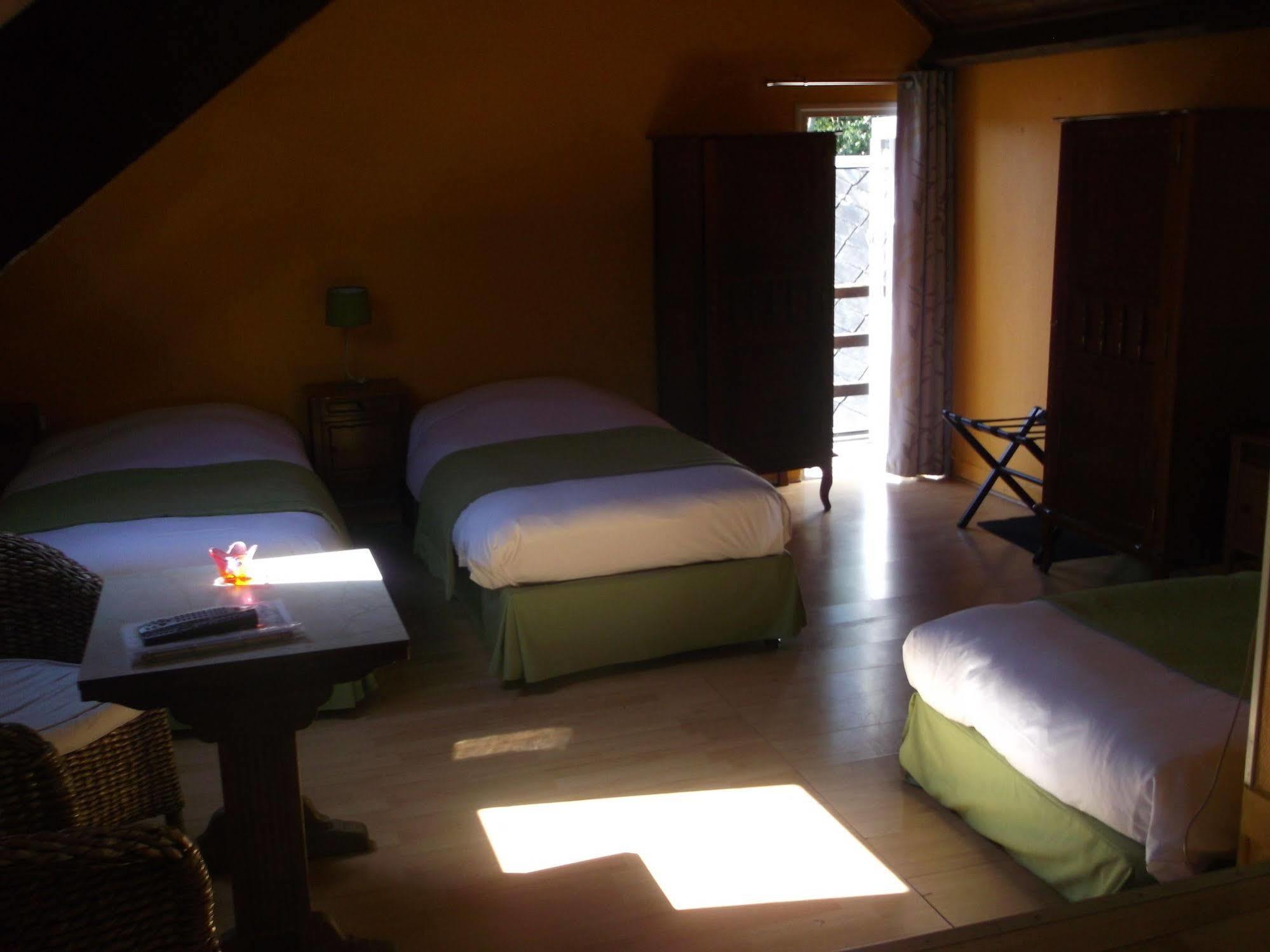 Logis Hotel Restaurant Auberge Saint Martin Surville  Luaran gambar